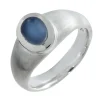 Triangel Ring si Mondstein 8 x 6 mm oval cab